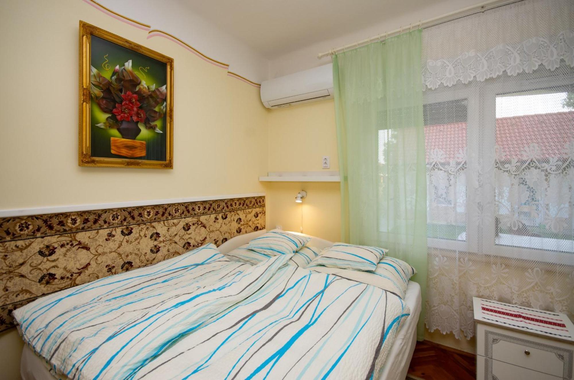 Amalia Apartman Gyula Luaran gambar