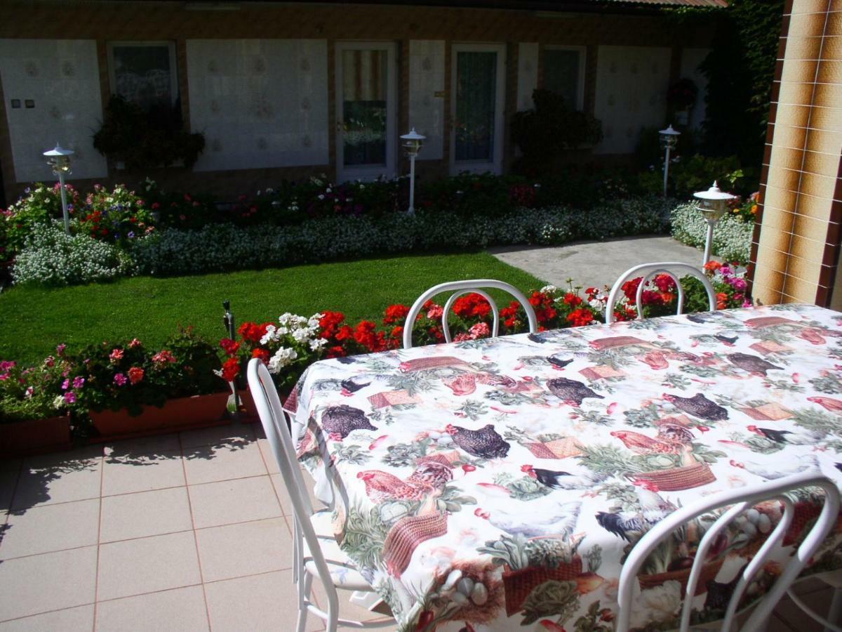 Amalia Apartman Gyula Luaran gambar